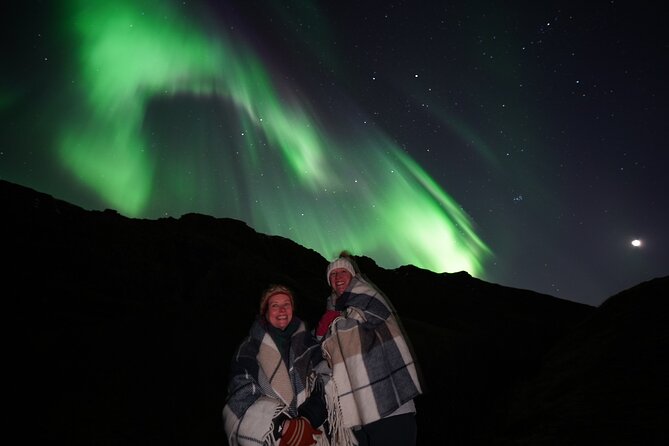 Exclusive Northern Lights Tour With PRO Photos, Home Cooked Meal - Authentic Home Cooked Meal