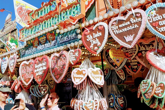 EXCLUSiVE OKTOBERFEST & Munich Sightseeing With Expert GUiDE in Comfort Minivan - Meeting and Pickup Details