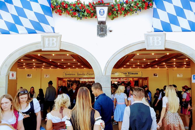 EXCLUSiVE OKTOBERFEST & Munich Sightseeing With Expert GUiDE in Comfort Minivan - Expert Tips for Oktoberfest
