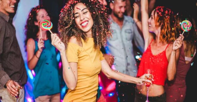 Exclusive Party Tour With Drinks in New York City - Additional Details About the Party Tour