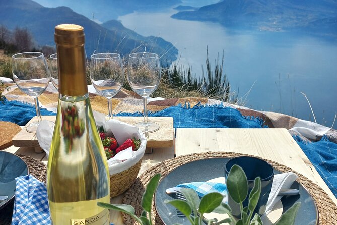 Exclusive Picnic in the Foothills of the Alps With the Lake Views - Customer Reviews
