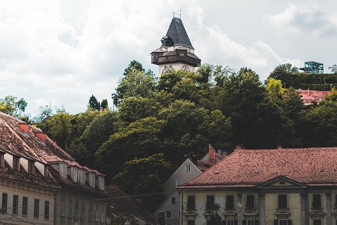 Exclusive Private Guided Tour Through the Architecture of Graz With a Local - Tour Overview
