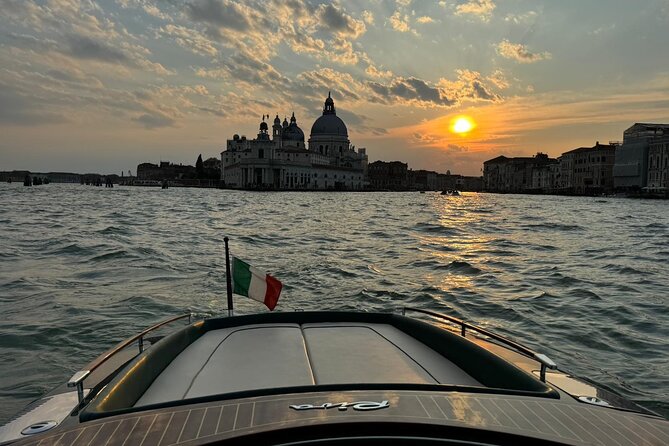 Exclusive Private Riva Aquariva Aperitif - Accessibility and Additional Information