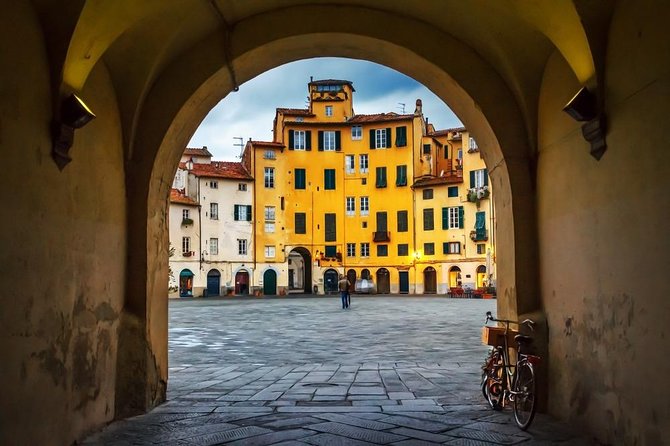 Exclusive Private Shore Excursion From Livorno Port to Pisa and Lucca - Features