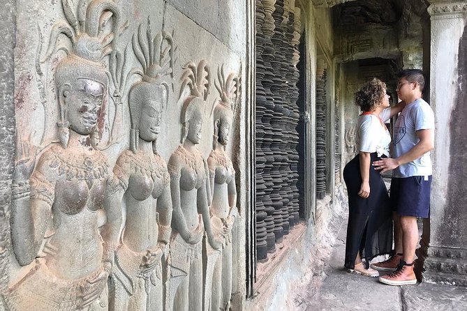 Exclusive Private Sunrise Tour of Angkor Wat With Champagne Breakfast - Customer Reviews and Booking Information