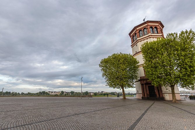 Exclusive Private Tour Through the Architecture of Dusseldorf Guided by a Local - Cancellation Policy and Refund Opportunity