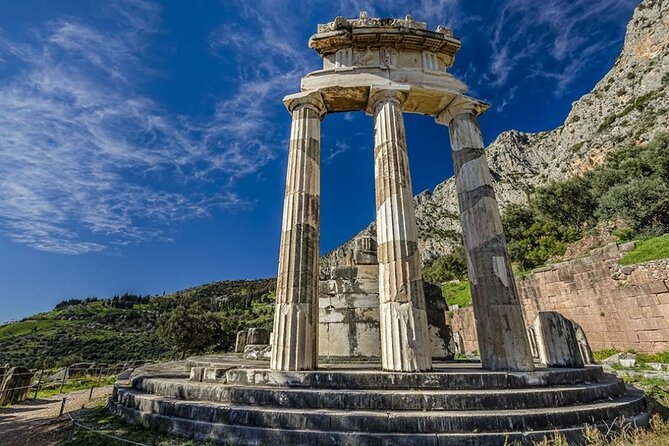 Exclusive Private Tour To Delphi Visit Delphi, Arachova, Monastery Osios Loukas - Itinerary Overview