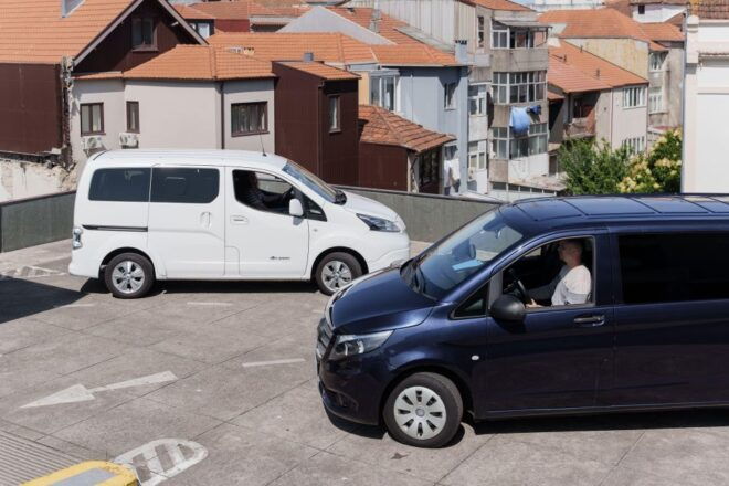Exclusive Private Transfer Braga / Guimarães - Porto Airport - Service Highlights