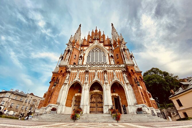 Exclusive Private Transfer From Budapest to Krakow, Door-To-Door - Reserve Now, Pay Later