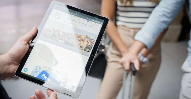 Exclusive Private Transfer Lisbon - Porto - Directions