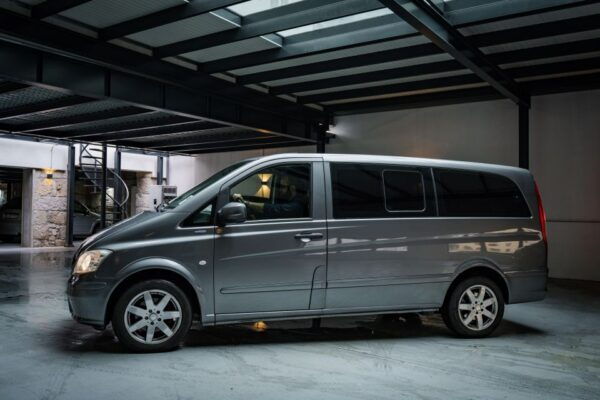 Exclusive Private Transfer Porto Airport - Braga / Guimarães - The Sum Up