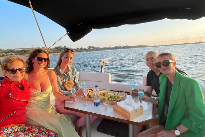 Exclusive Private Yacht Tour in Porto (1-10 People) - Yacht Features and Amenities