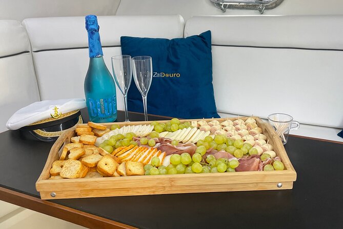 Exclusive Private Yacht Tour in Porto (1-10 People) - Common Questions