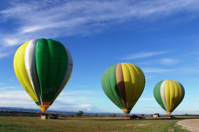 Exclusive Pyrenees Hot Air Balloon Barcelona - Private Experience