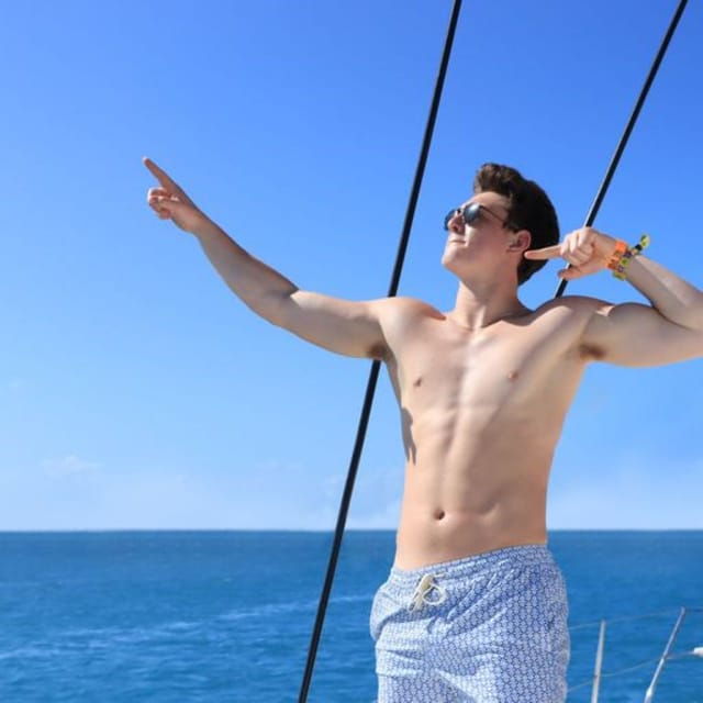 Exclusive Sailing to Isla Mujeres. Top Tour ! - Inclusions and Exclusions