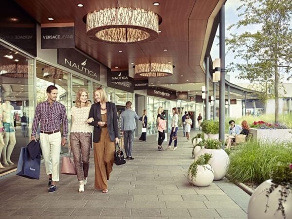 Exclusive Shopping in Fashion Arena Outlet Prague - Directions to Fashion Arena Outlet