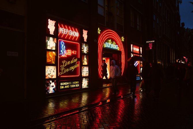 Exclusive Small-Group Amsterdam Red Light District Tour - The Sum Up
