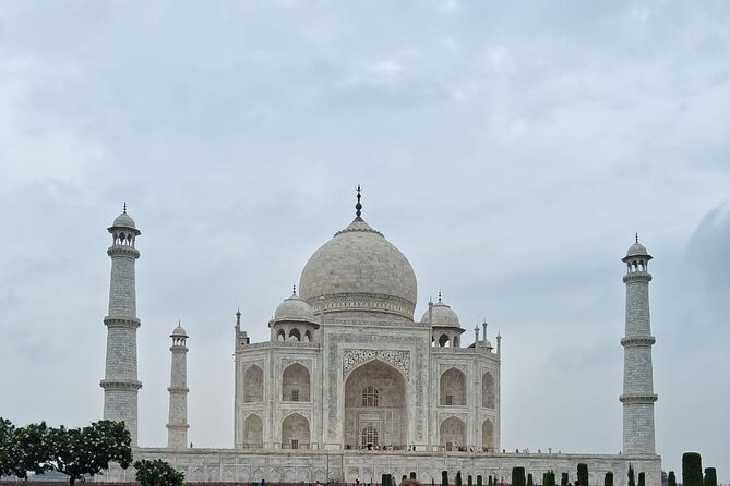 Exclusive Sunrise Taj Mahal Excursion From Delhi All Inclusive - Operator and Cancellation Policy