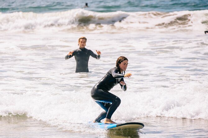 Exclusive Surf lesson on 4x4 round trip transportation - FAQs