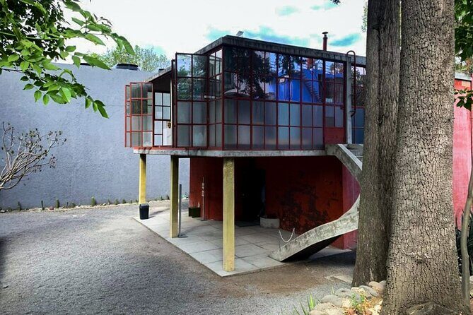 EXCLUSIVE TOUR Frida Kahlo-Diego Rivera Studio House small groups - About the Experience