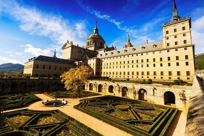 Exclusive Visit of Escorial Monastery, Palace, Villa and Gardens - Architecture and Design