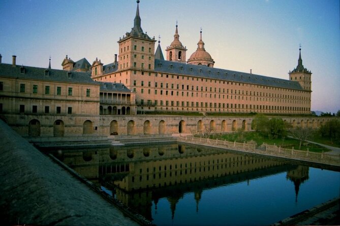 Exclusive Visit of Escorial Monastery, Palace, Villa and Gardens - Art and Decorations