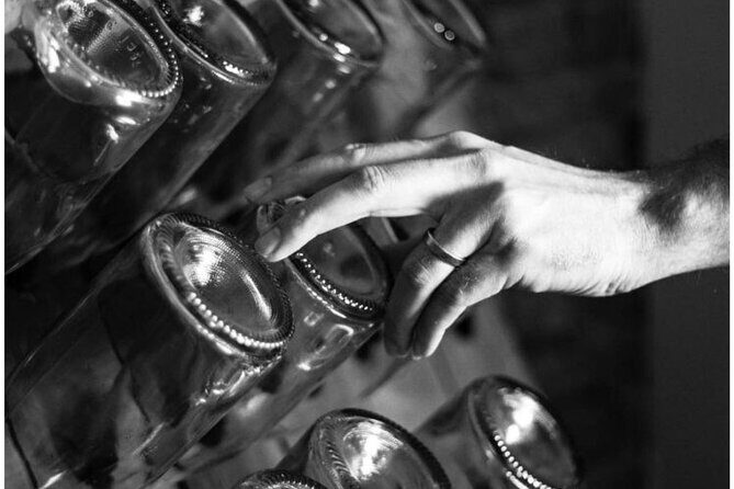 Exclusive Wine Tasting in the Historic Center of Siena - The Sum Up