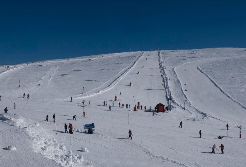 Excursion from Lisbon: SERRA DA ESTRELA and MONSANTO - Authentic Experiences and Special Highlights