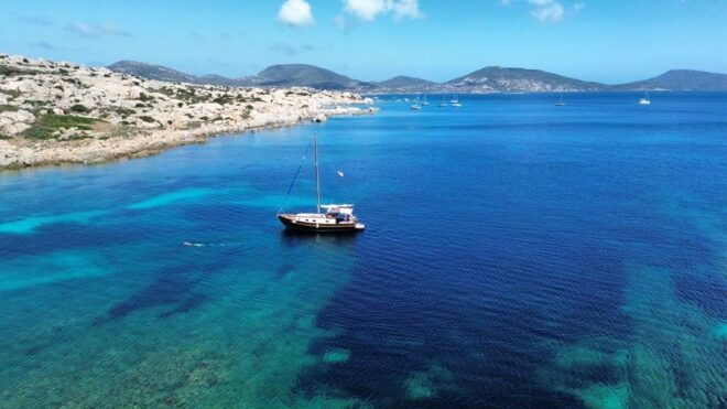 EXCURSION IN THE ASINARA PARK IN A WOODEN SAILING BOAT - What to Bring