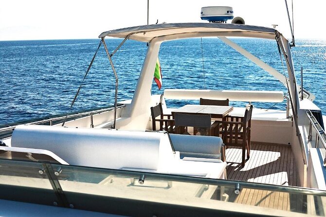 Excursion on Luxury Yacht Shalimar IV - Meeting and Pickup Information