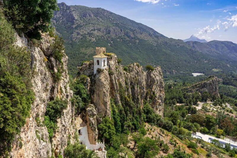 Excursion to Altea, Guadalest, and the Fuentes del Algar - A Closer Look at the Experience