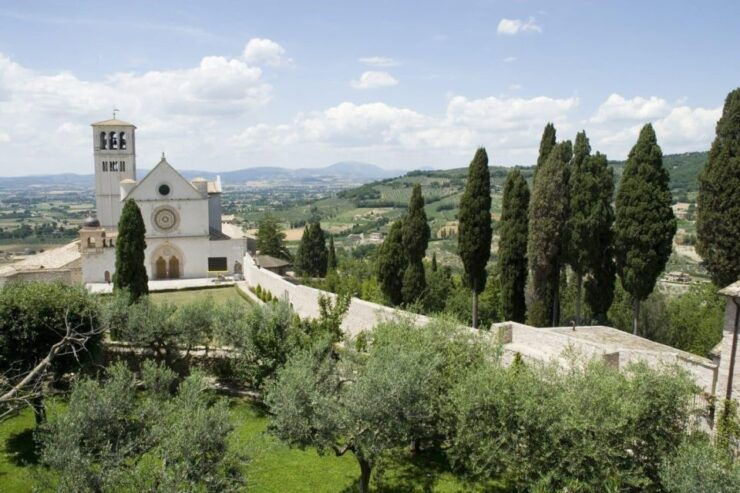 Excursion to Assisi With Wine Tasting - Departure From Rome - Itinerary Highlights