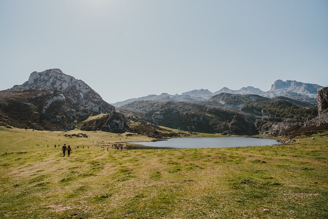 Excursion to Lakes of Covadonga and Cangas De Onís From Gijón - Meeting and Pickup Information