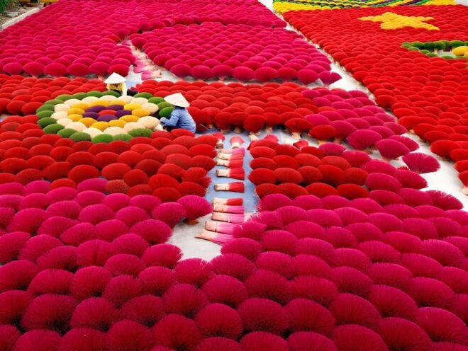 Excursion to Quang Phu Cau Incense Village From Hanoi - Travel Tips