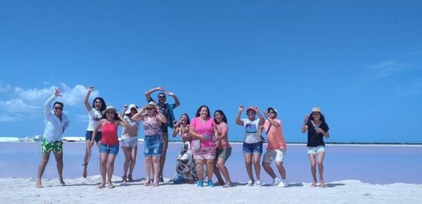 Excursion to Río Lagartos, Coloradas, and Playa Cancúnito - Recommended Attire