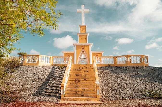 Excursion to Seru Largu Highest Viewing Point on Bonaire - Additional Considerations