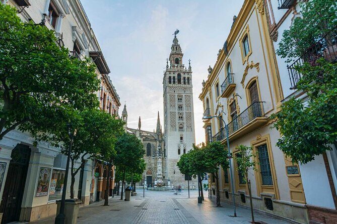 Excursion to Seville with visit and tickets to the Cathedral and Giralda - Introduction