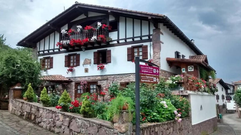 Excursion to the Baztan Valley, Zugarramurdi, and Señorío de Bertiz - Good To Know