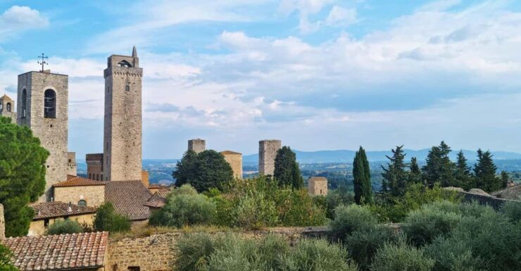 Excursion to Tuscany With Wine Tasting in a Winery From Rome - Good To Know