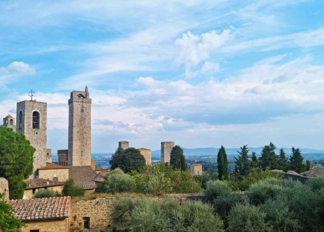 Excursion to Tuscany With Wine Tasting in a Winery From Rome - Itinerary Highlights