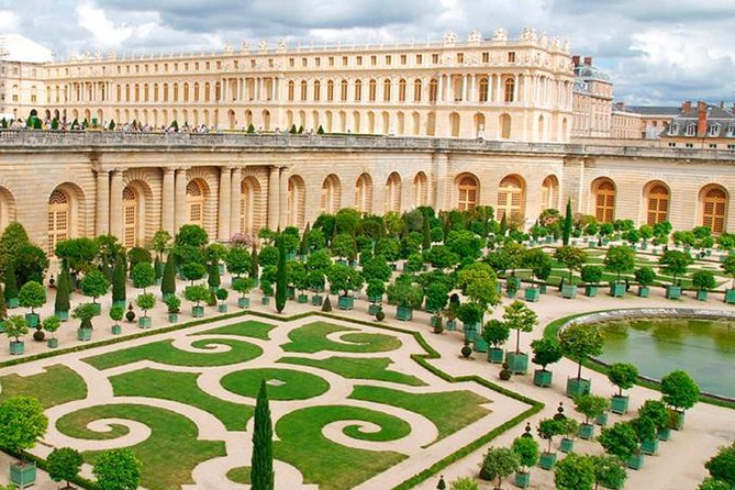 Excursion to Versailles by Train With Entrance to the Palace and Gardens - Inclusions and Meeting Details
