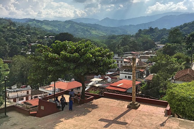 Excursion to Waterfalls of Villaluz and Tapijulapa "Magic Town" - Exploring Tapijulapa Magic Town