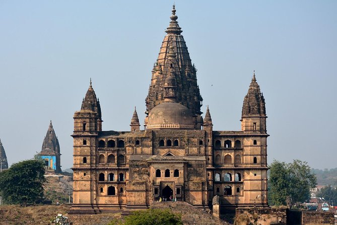 Excursion Trip to Orchha From Khajuraho - Local Cuisine and Dining Options
