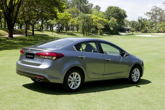 Executive GIG Rio Galeao Airport Private Transfer up to 4 Pax to South Zone - Booking Information