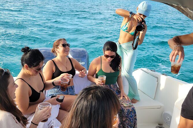 Exotic half day private charters to Rose Island, Pigs and Turtles - Good To Know