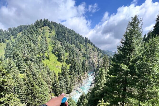 Exotic Kashmir Package - Day Two: The Charm of Gulmarg and Its Adventures