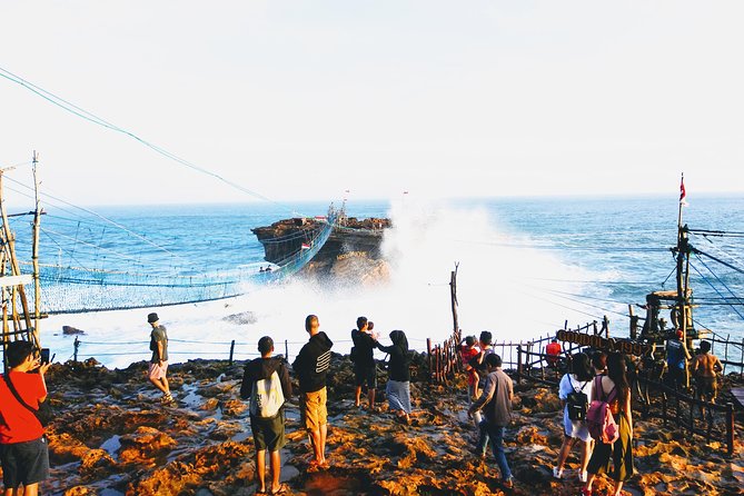 Exotic Timang Beach and Pindul Cave Tubing Tour - Tour Highlights