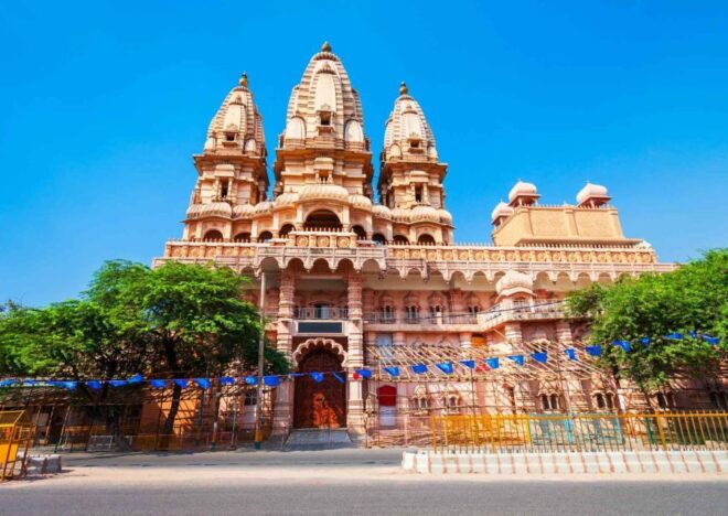 Experience 2 Hours Guided Spiritual Walking Tour of Delhi - Inclusions