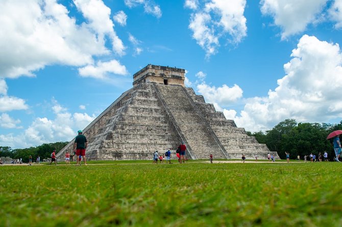 Experience Chichén Itzá in One Full Day Tour and Visit a Cenote and Valladolid - Tour Itinerary