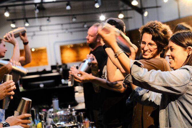 Experience Cocktail Mixing in Los Angeles - Experience Cocktail Mixing in Los Angeles: A Practical Guide to the Ultimate Mixology Class